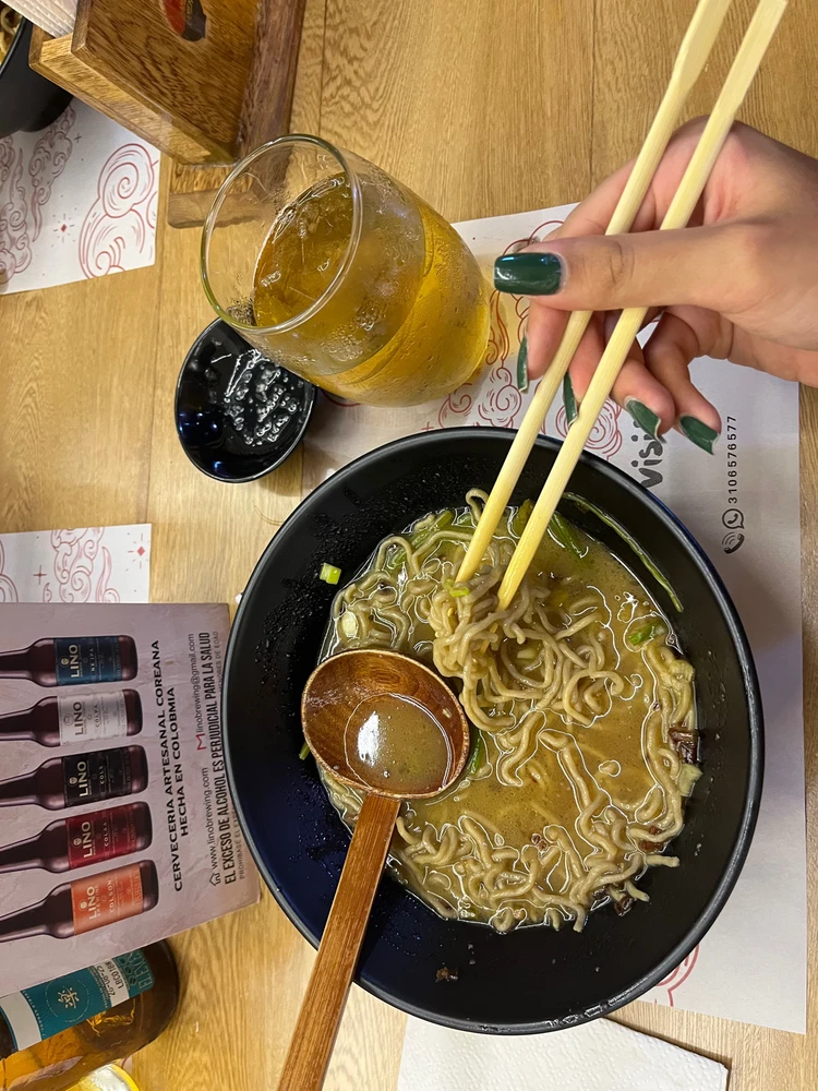 GIF diunggah dening Alexa