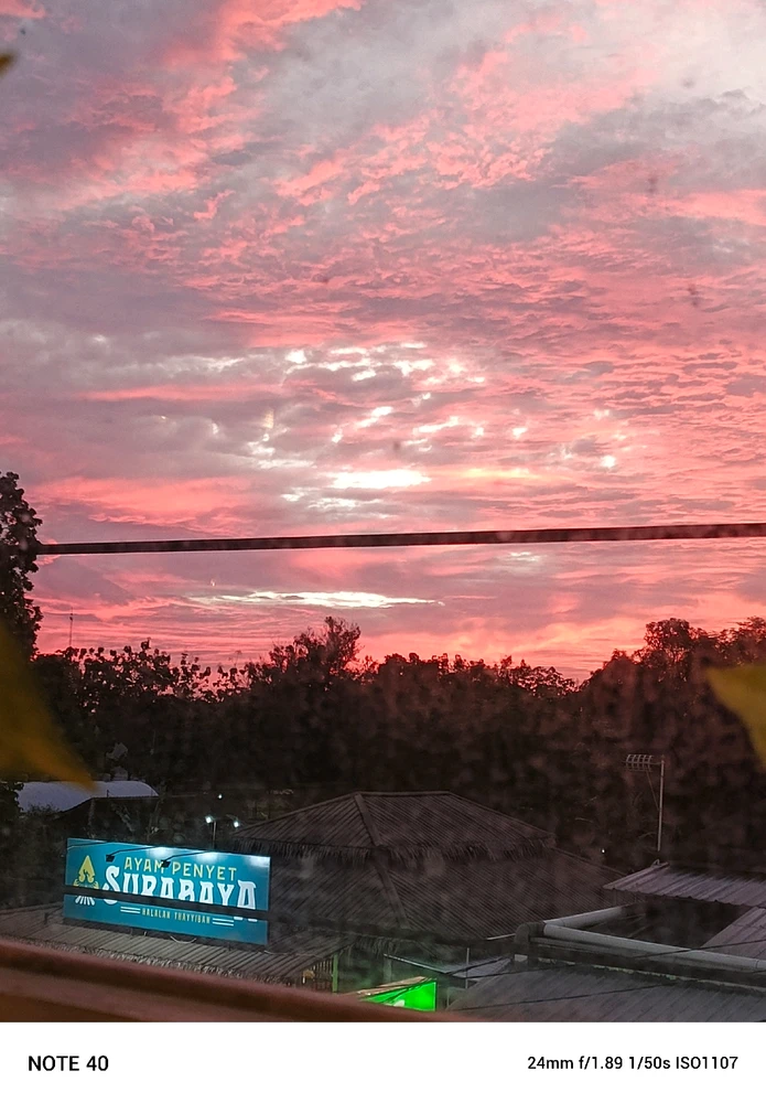 GIF diunggah oleh Kamal