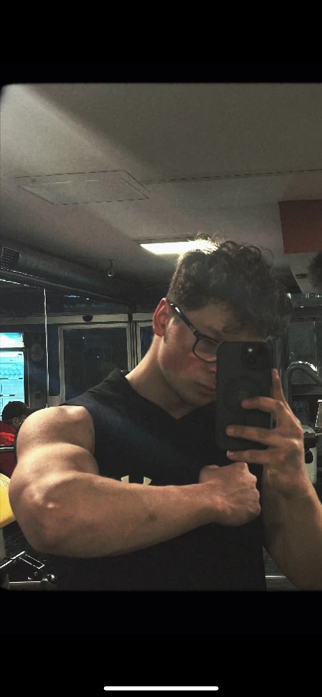 Tuğra tarafından yüklenen GIF