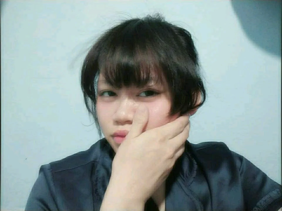 GIF được Lya tải lên