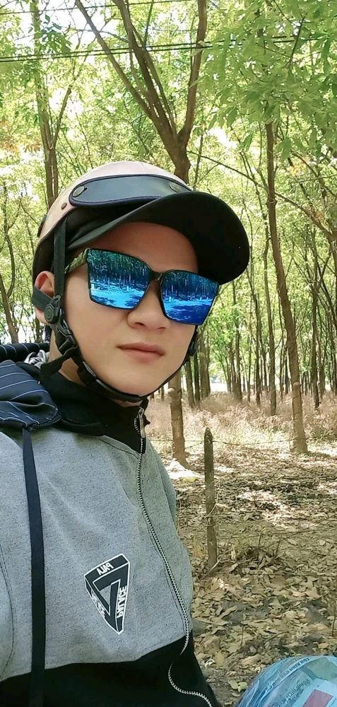 GIF được Trường tải lên