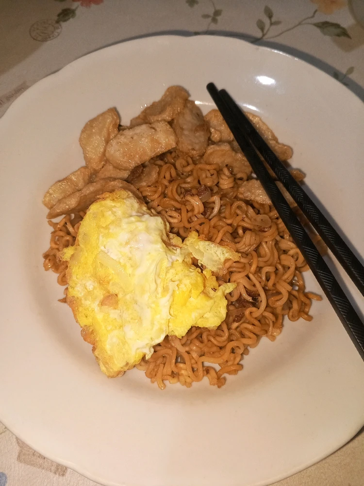 GIF diunggah oleh Phita