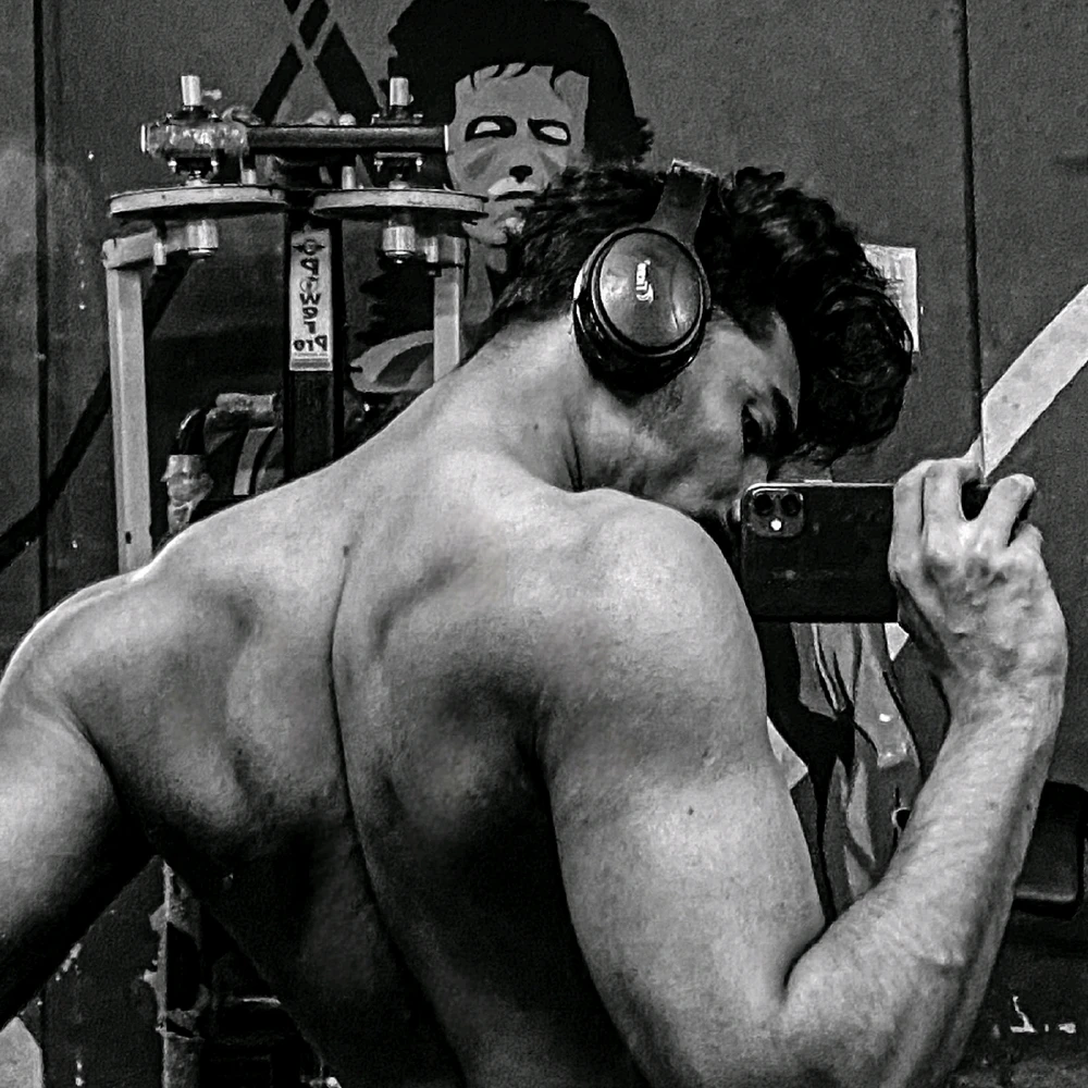 GIF uploaded by Yasir Arafat