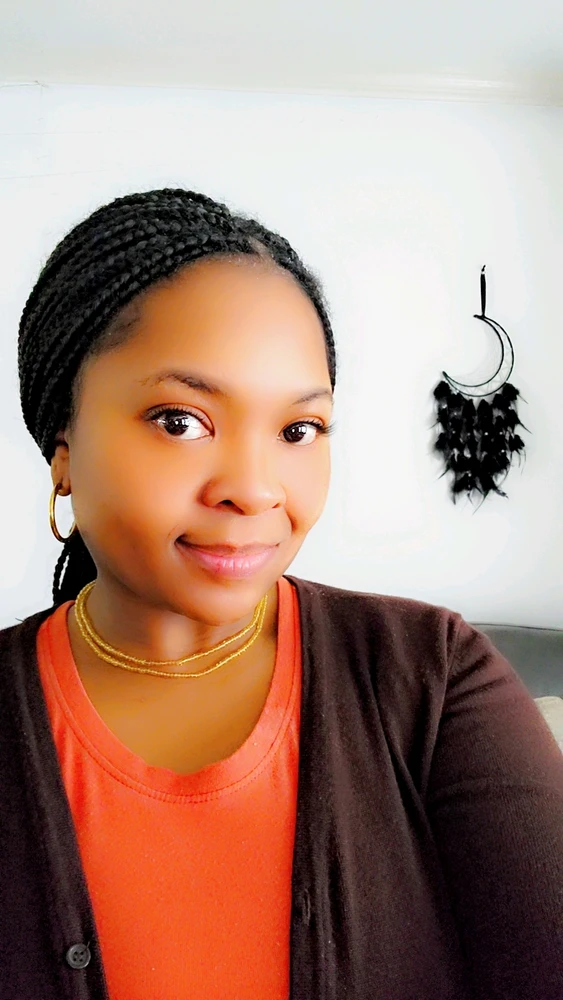 GIF uploaded by Nakeya