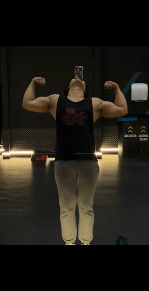 GIF na in-upload ni Spider-Man