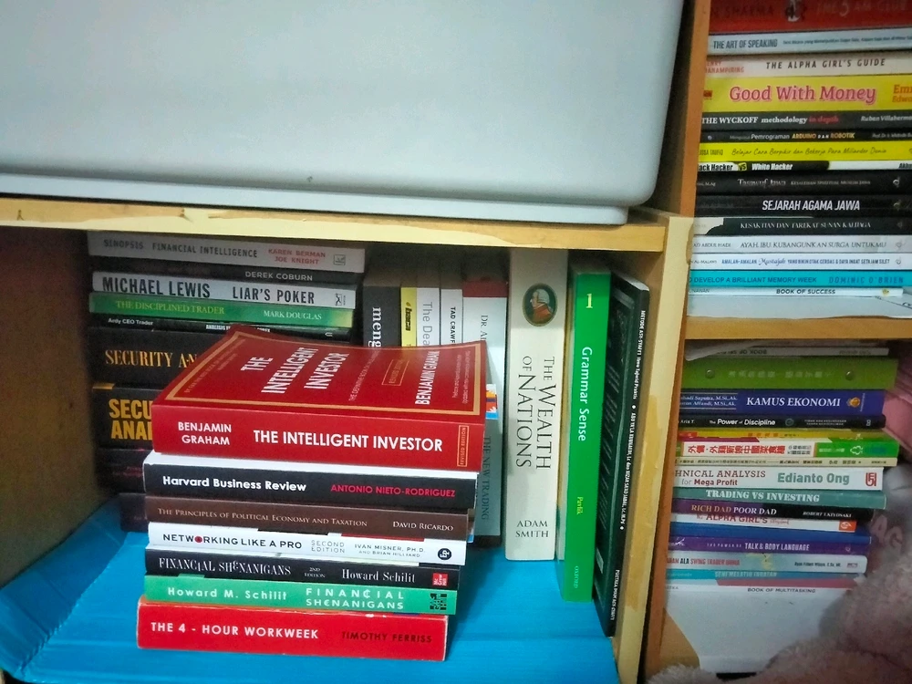 GIF diunggah oleh Tia