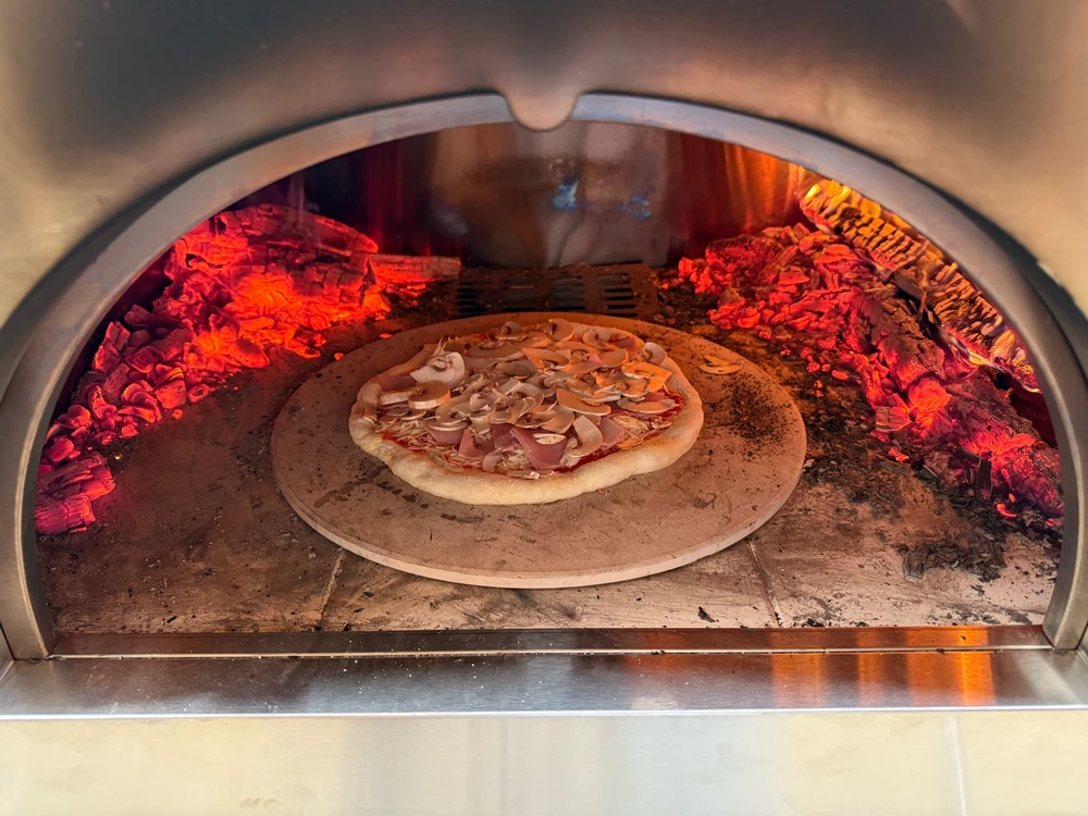 Une pizza maison, j’arrive plus à manger des pizza dans les restaurants 😂