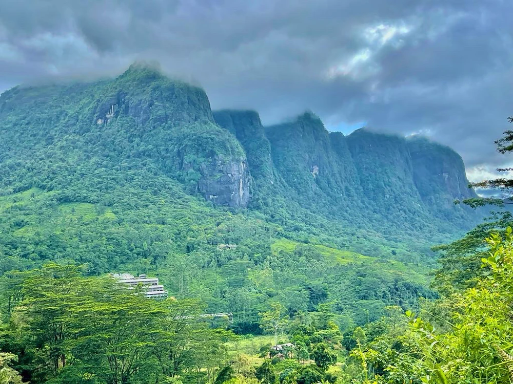 GIF uploaded by Sandun