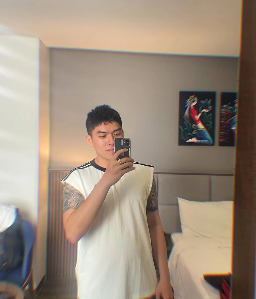 GIF được Lộc tải lên