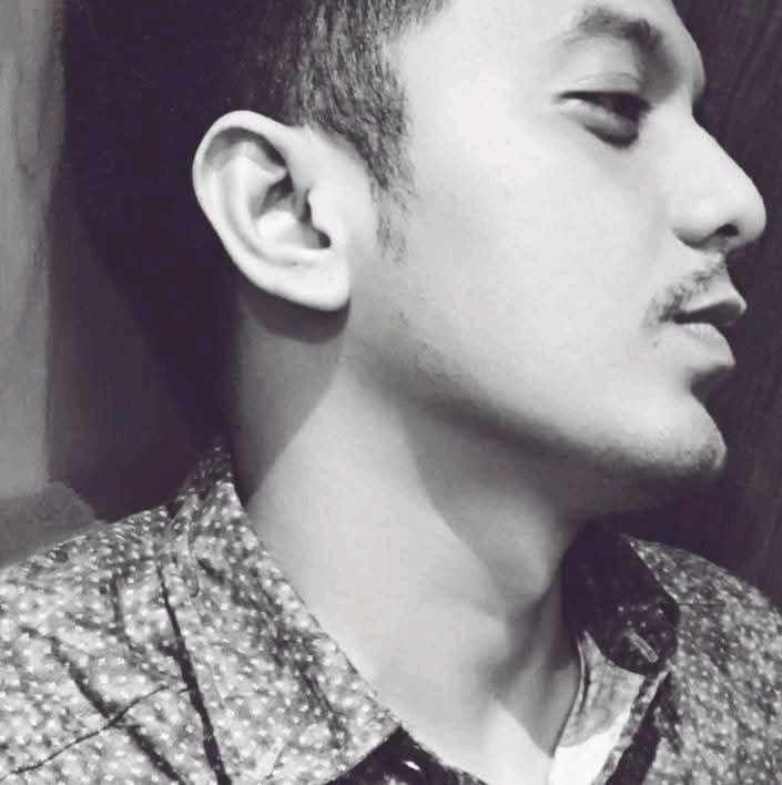 GIF na in-upload ni Lester