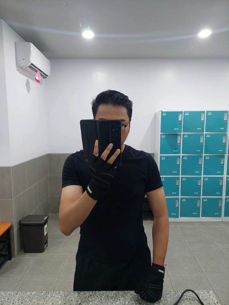 GIF diunggah oleh Shun