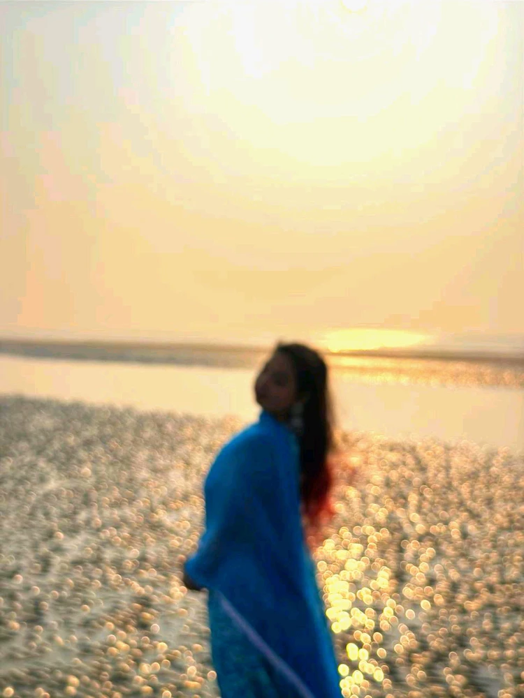 Ayantikaa Mazumder上传的GIF
