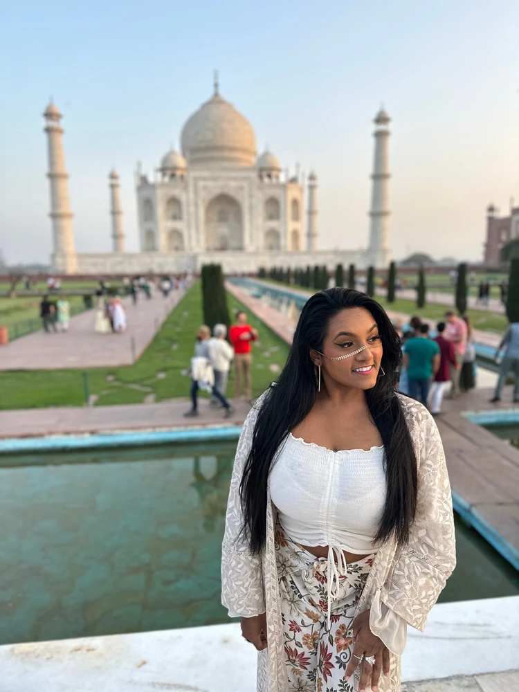 GIF uploaded by Alicia