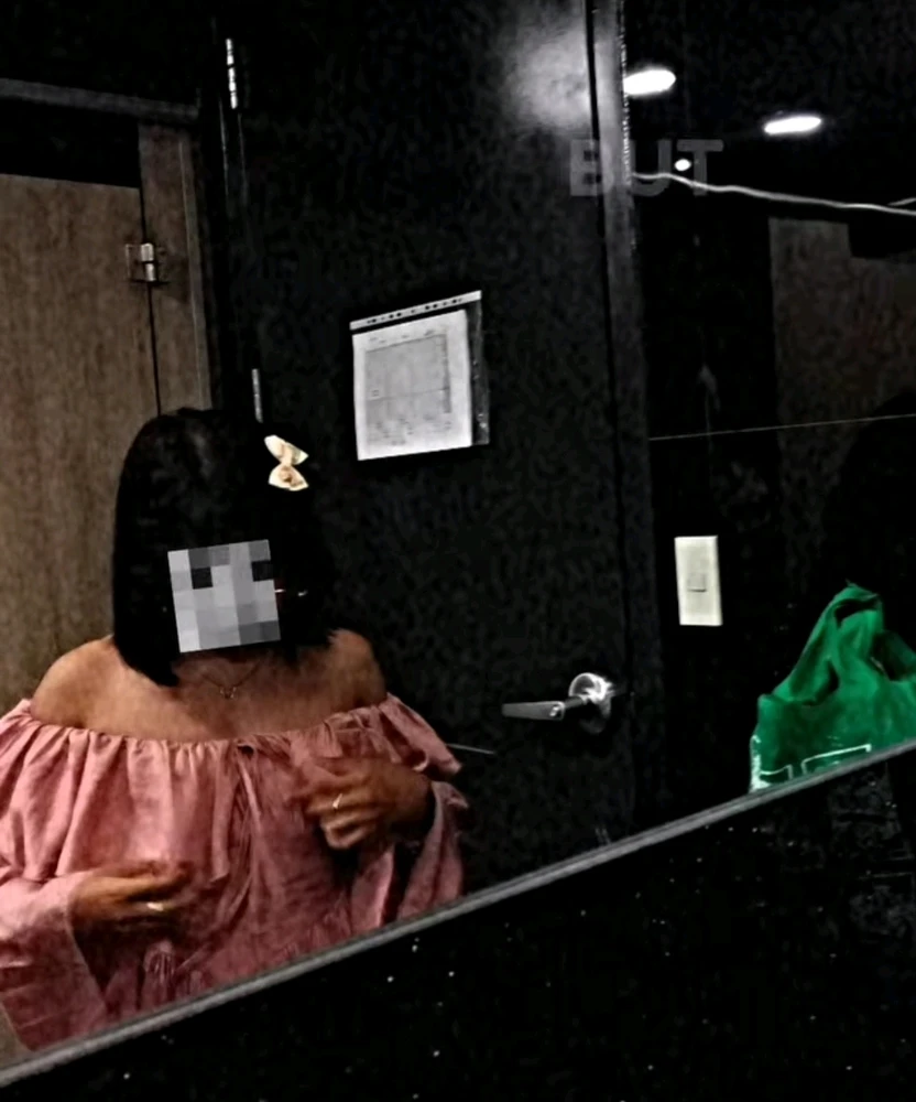 GIF uploaded by Meriam