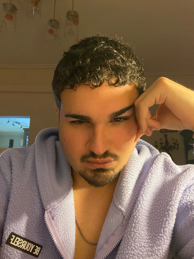 GIF ανέβηκε από Γιώργος