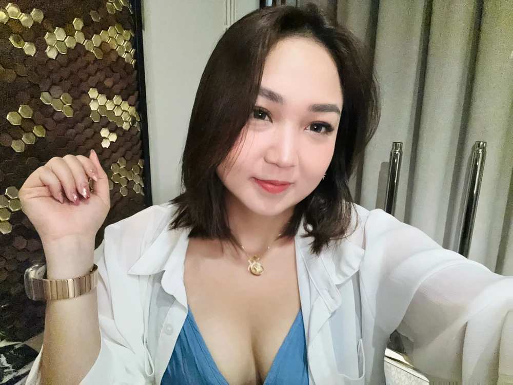 GIF gi-upload ni Jojo