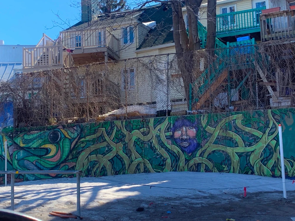 Some art, I love it! 