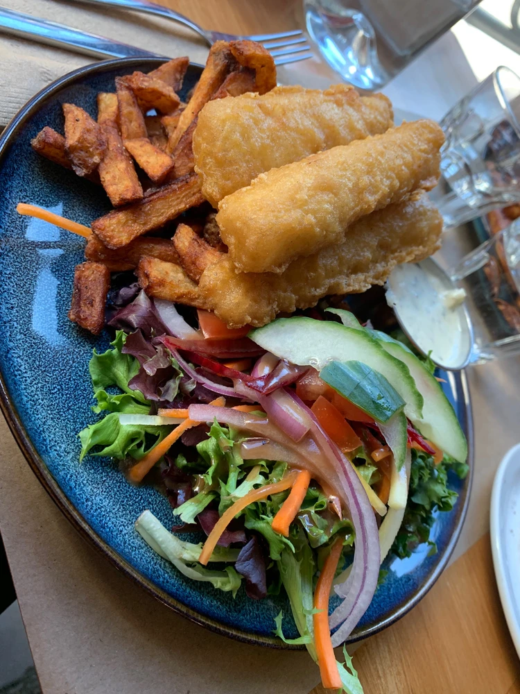 The best fish and chips I’ve had so far 😋 