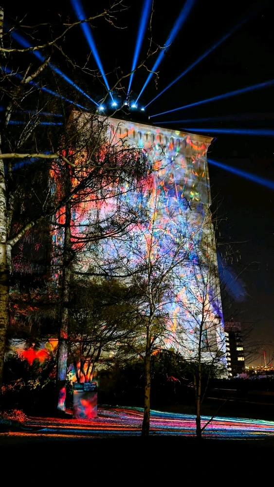 GIF uploaded by Alen