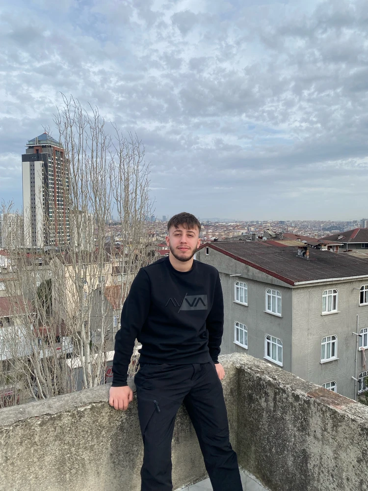 Mahir tarafından yüklenen GIF