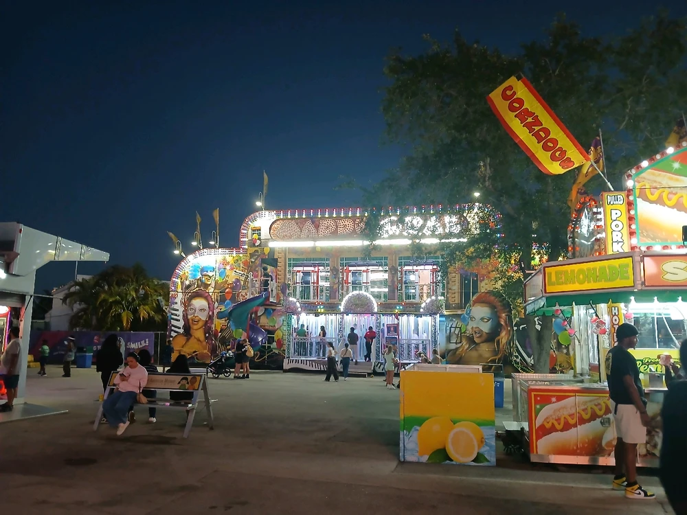 Gambar diunggah dening Tania