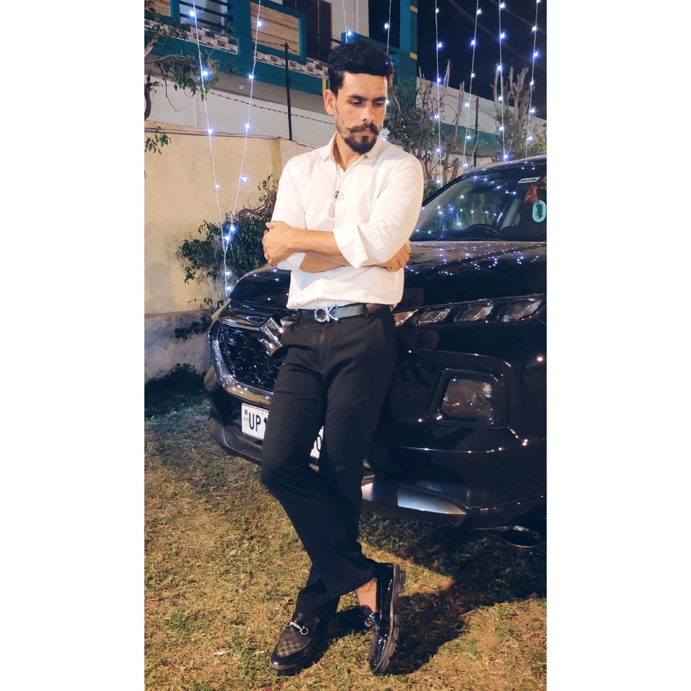 GIF gi-upload ni Ashu