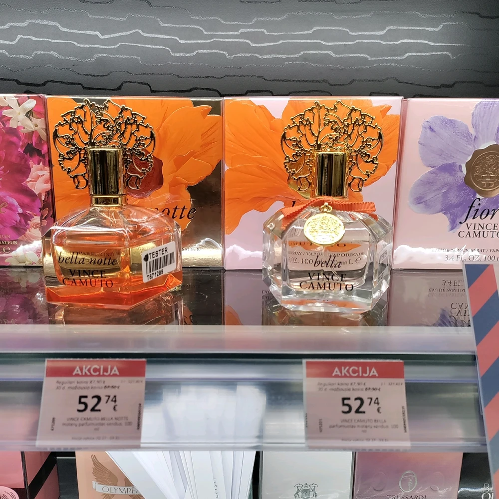 GIF uploaded by Sofija