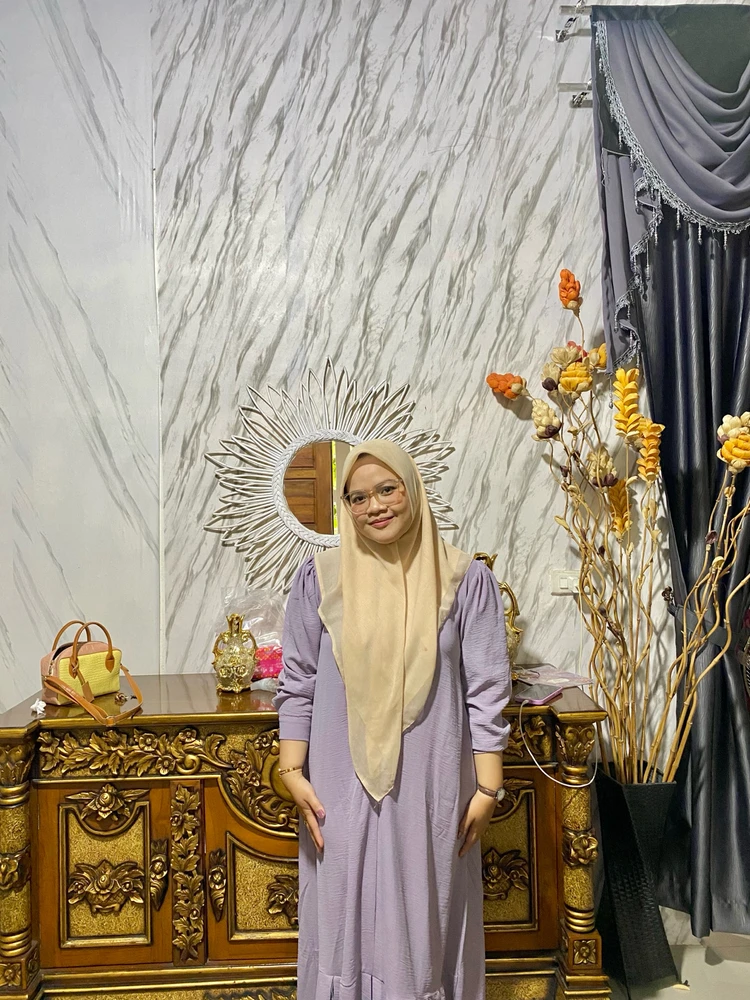 GIF gi-upload ni Chintia