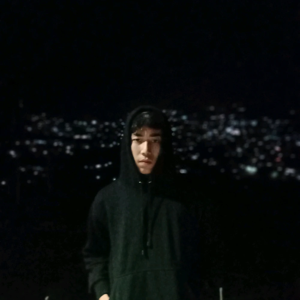 GIF diunggah oleh Egi