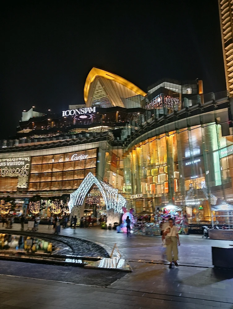 Image uploaded by Ly