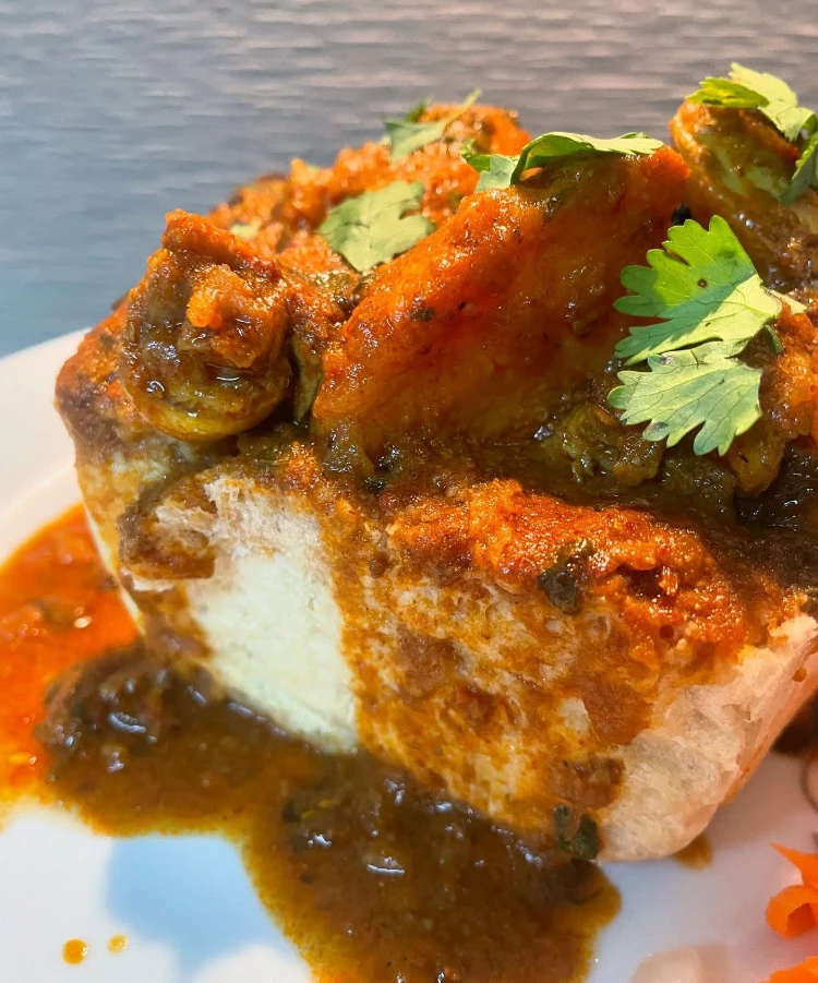 Home made bunny chows are the best!!