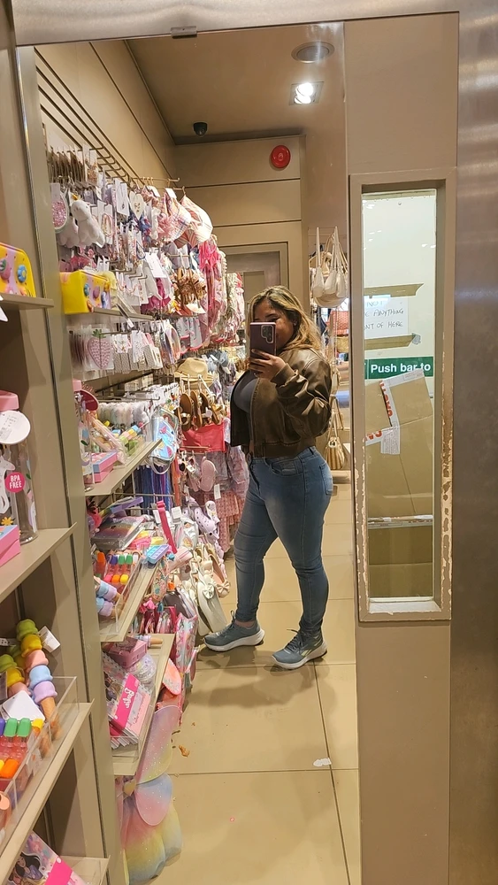 GIF uploaded by Fatima