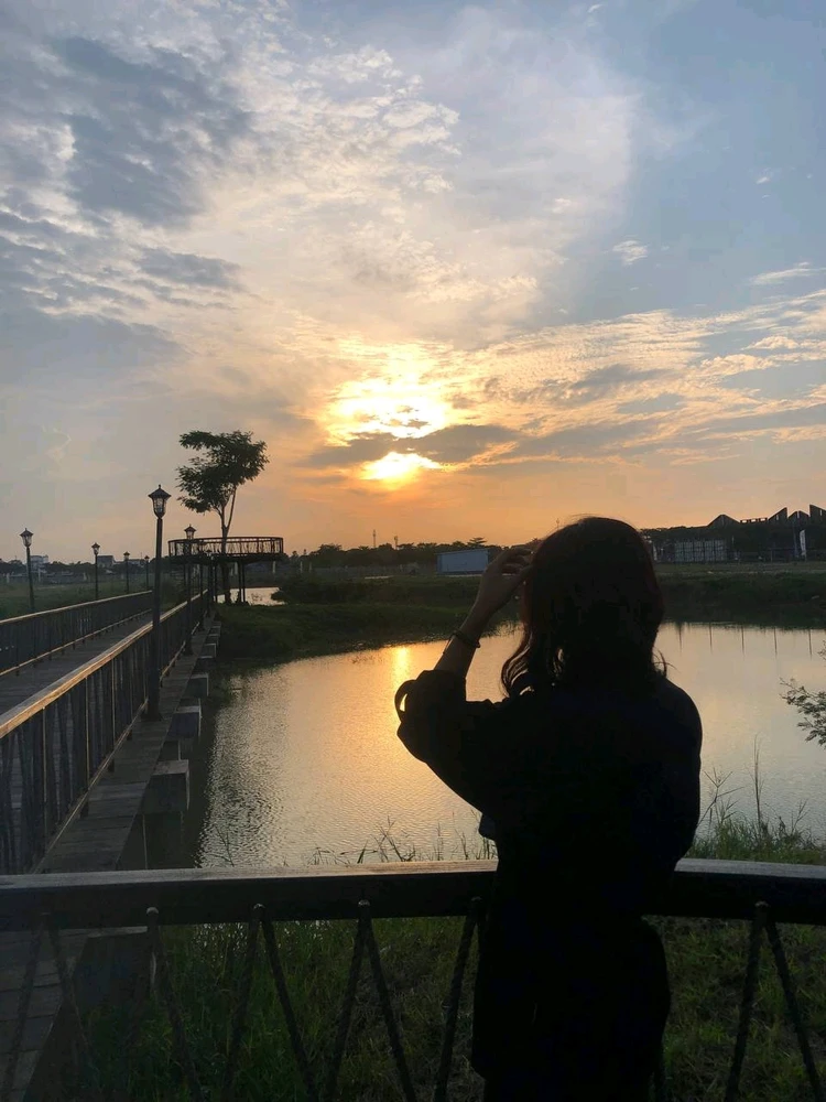 GIF diunggah oleh Raina