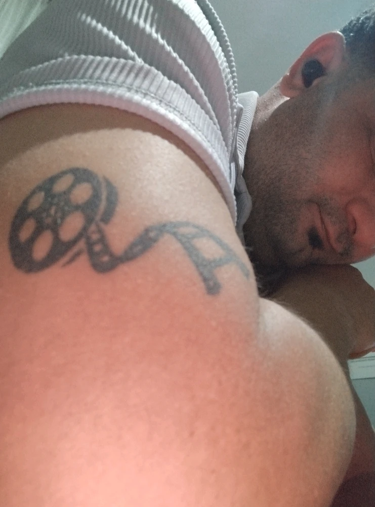 Göktay tarafından yüklenen GIF