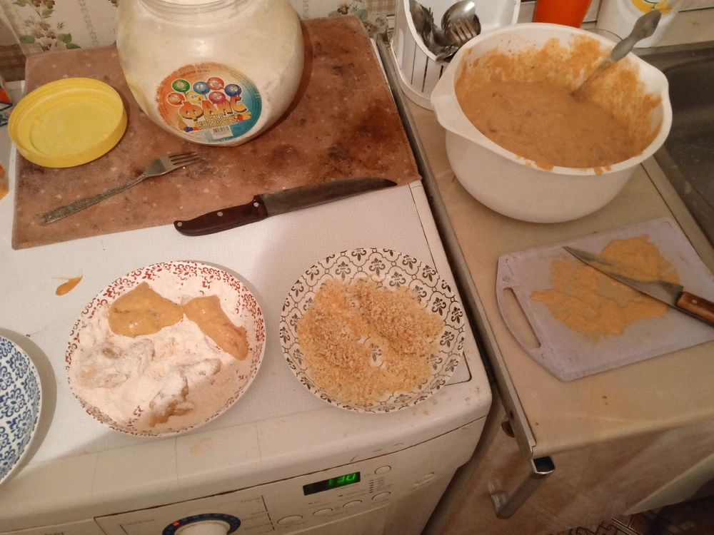 Отдельные эксперименты с мукой и сухарями