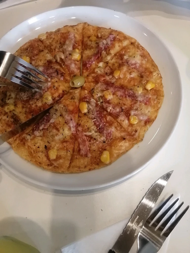 Besoin d'un pizza🥺