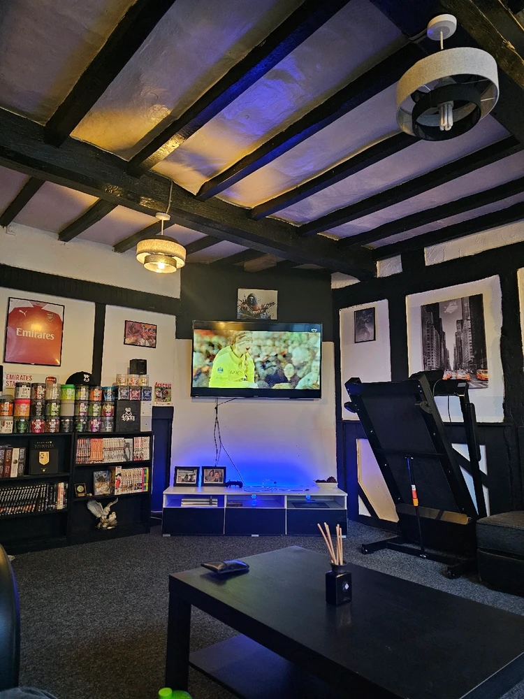 GIF uploaded by Kieron