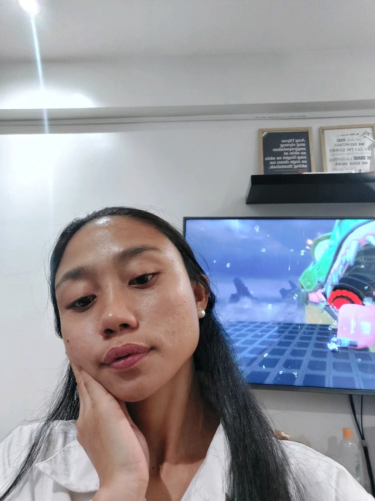 GIF na in-upload ni Arise
