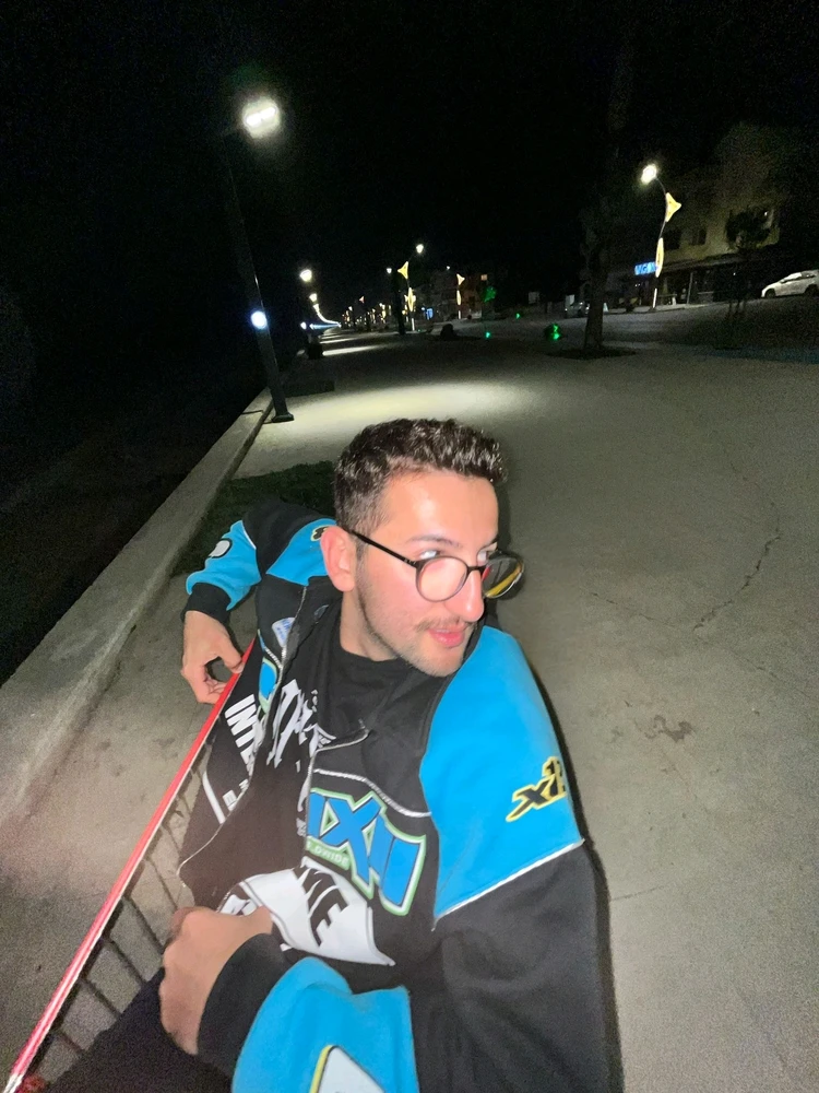 Gumball tarafından yüklenen GIF