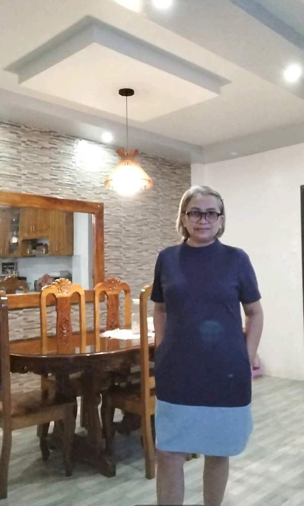 GIF na in-upload ni Maria Jhu