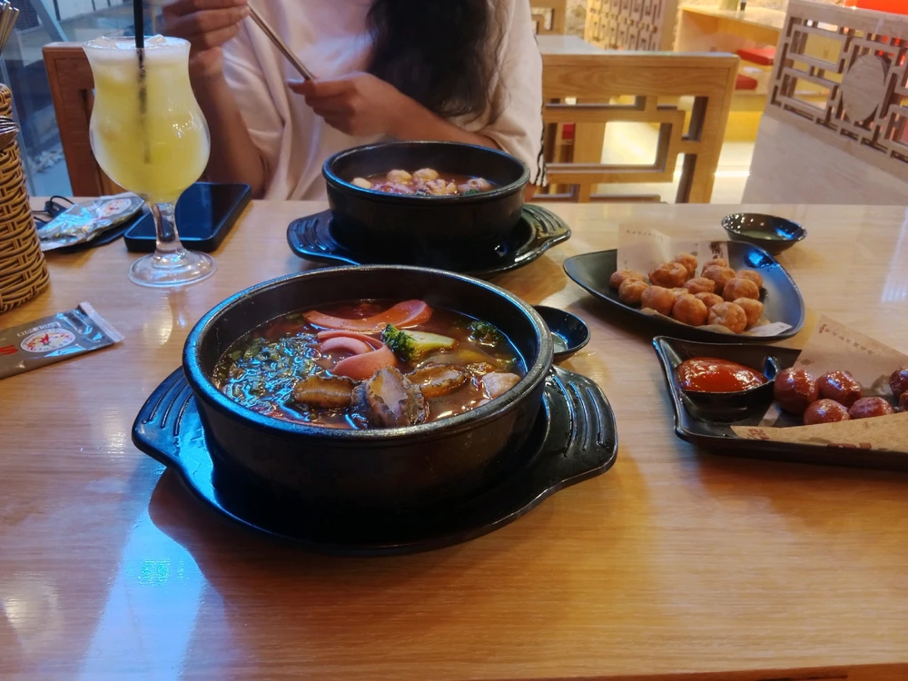 Ảnh do RouDy tải lên