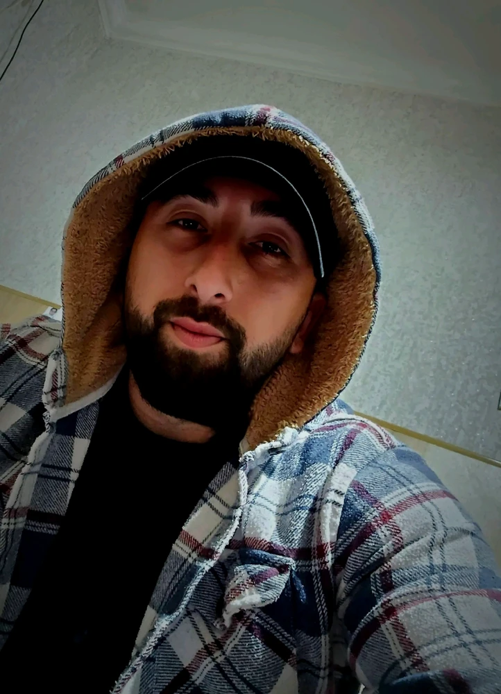 GIF-ი ატვირთა MOCLILI-მ