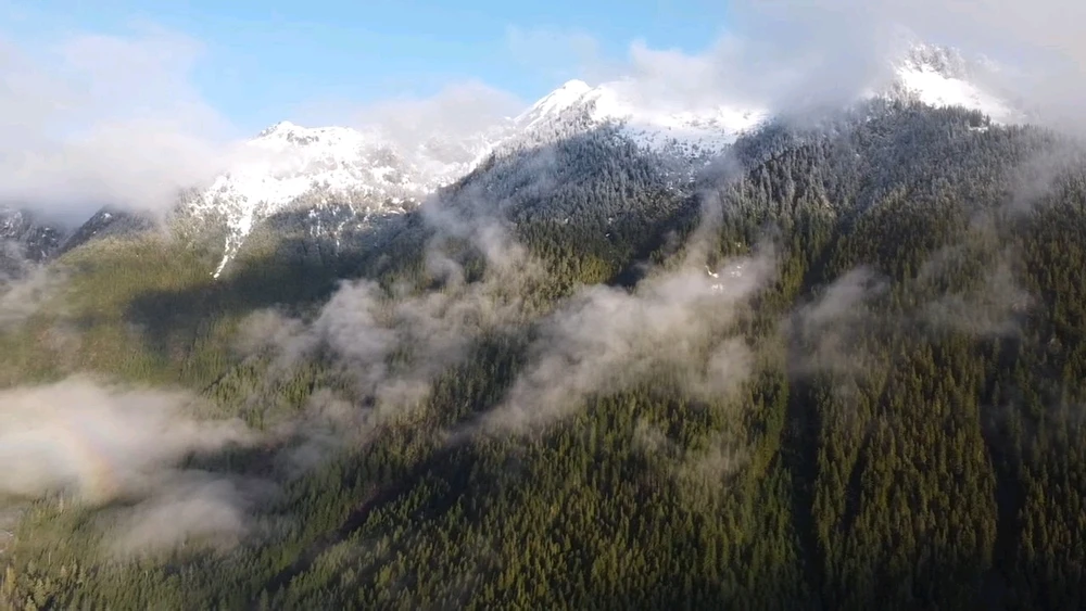 Gambar diunggah dening 🇺🇲Daniel Fisk Bennett