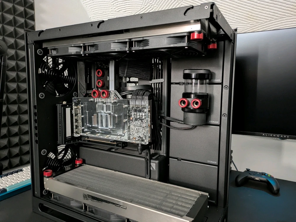 GIF uploaded by Damian