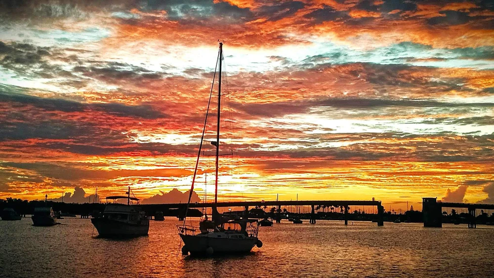 GIF uploaded by Bora