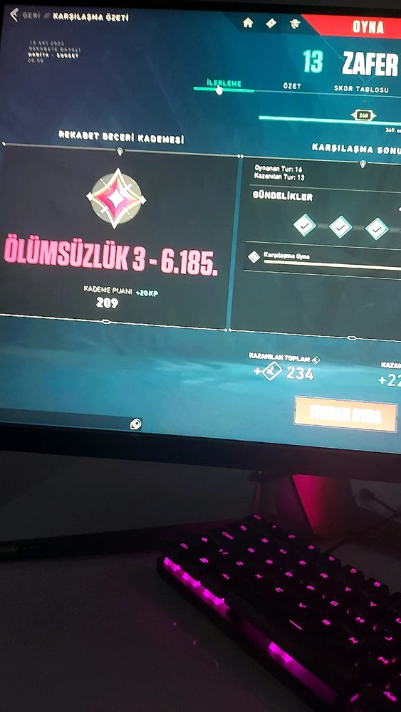 Talha tarafından yüklenen GIF