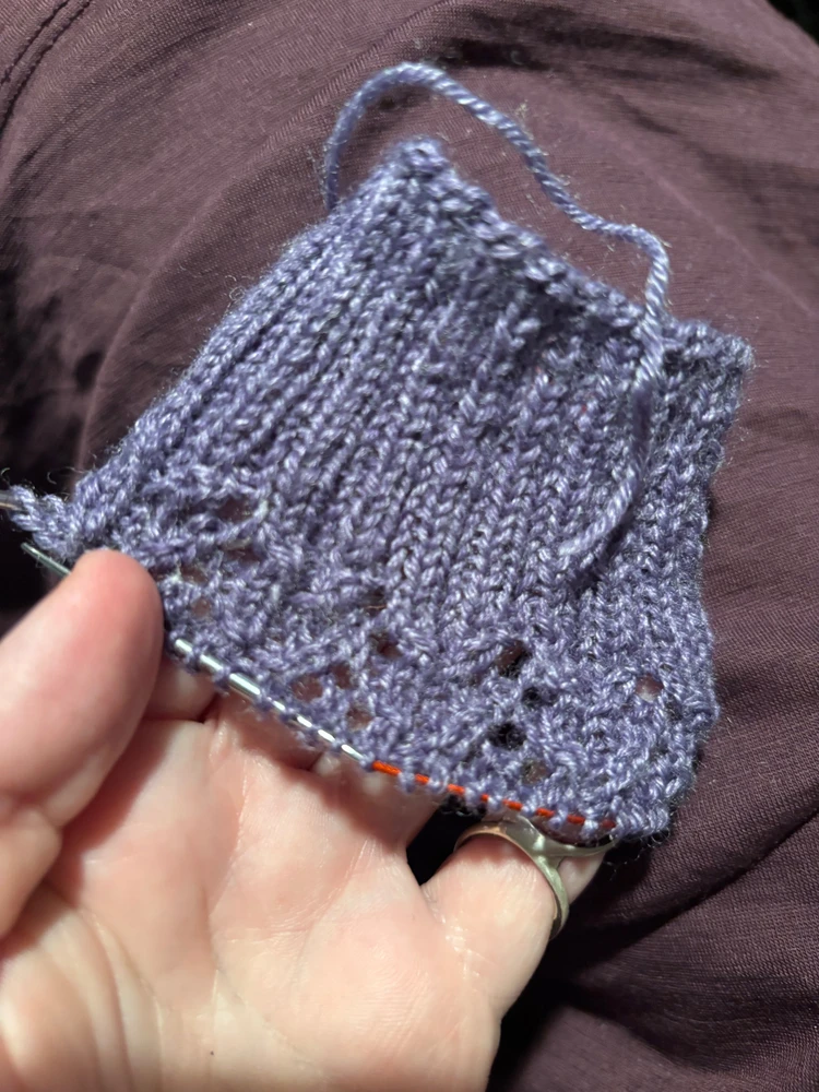 GIF uploaded by Iris