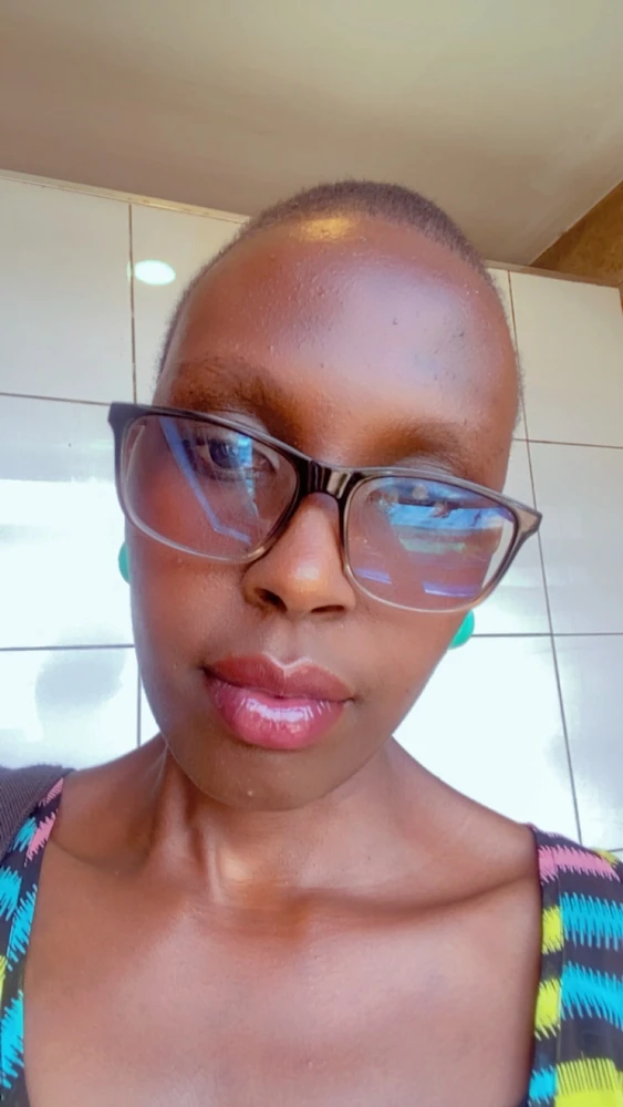 GIF uploaded by Daisy