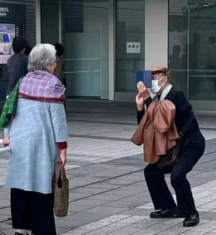 GIF uploaded by Haythem