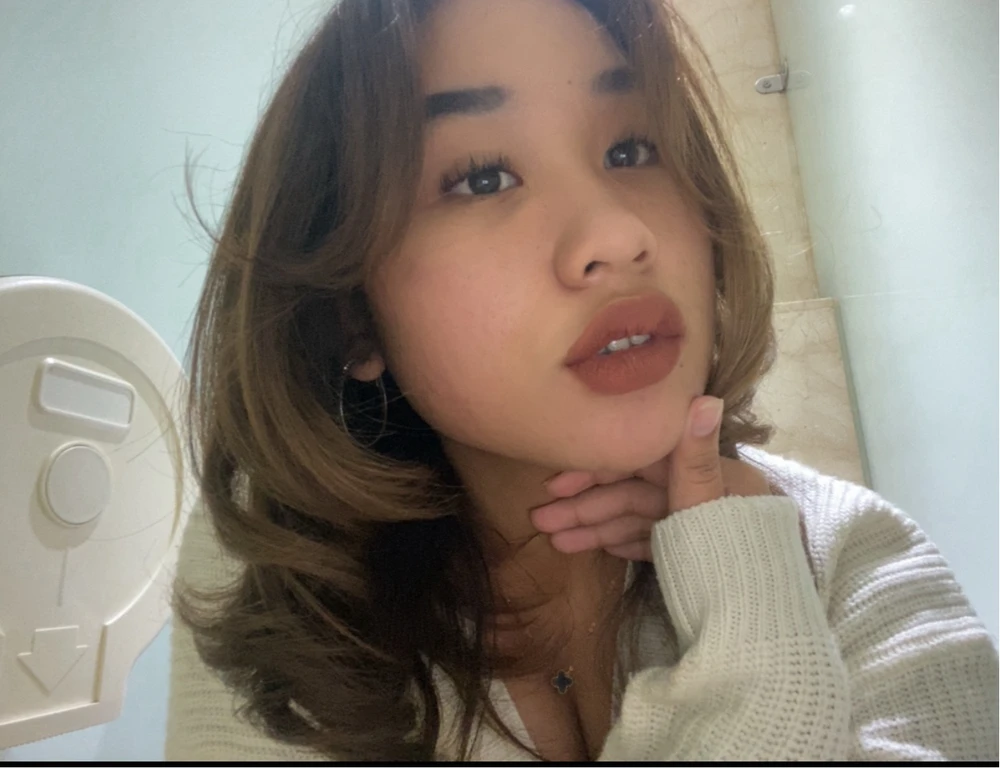 GIF uploaded by Nana